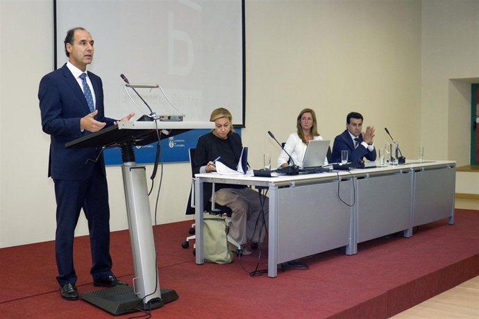 Presentación de las lías ICAF a ATA