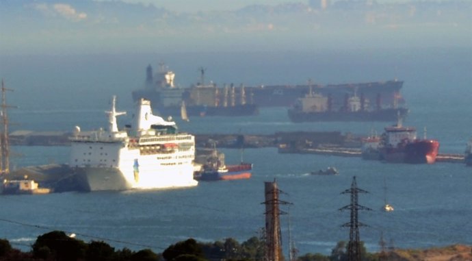 Submarino 'HMS Talent' en el puerto de Gibraltar