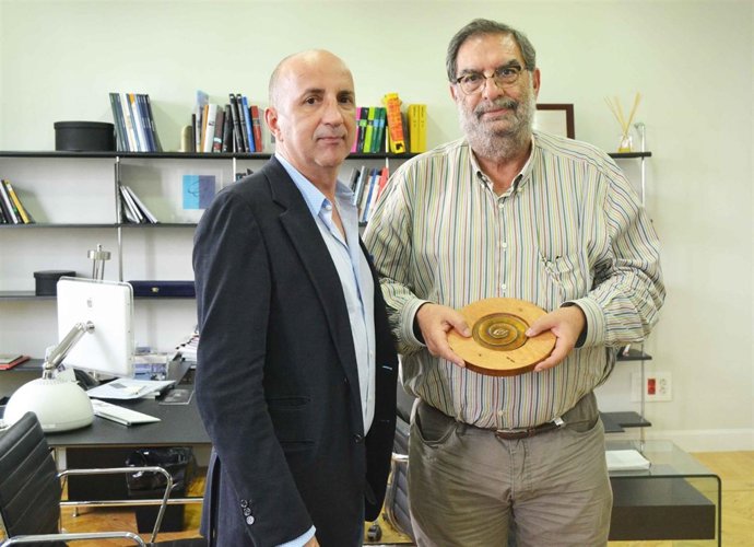  Chus Burés Y El Presidente De La Academia De Cine, Enrique González Macho