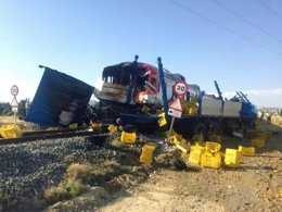 Tren accidentado en la línea Almendricos-Aguilas