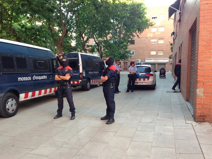 Dispositivo de los Mossos d'Esquadra en la Zona Franca
