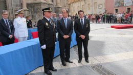 FRANCISCO JÓDAR RECIBE LA CRUZ AL MÉRITO POLICIAL 