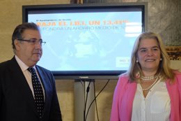 Zoido y Fley presentando las ordenanzas fiscales