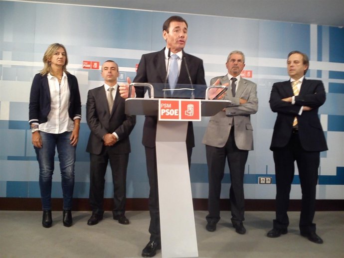 Tomás Gómez tras reunirse con empresarios