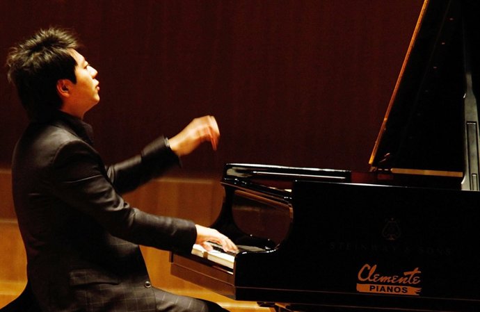 El pianista Lang Lang