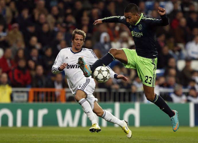 Fabio Coentrao, del Real Madrid, contra el Ajax