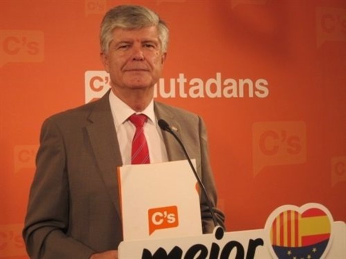 El portavoz de C's Matías Alonso en rueda de prensa