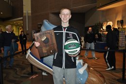 Josh Ruggels, campeón del concurso de triples de la ACB