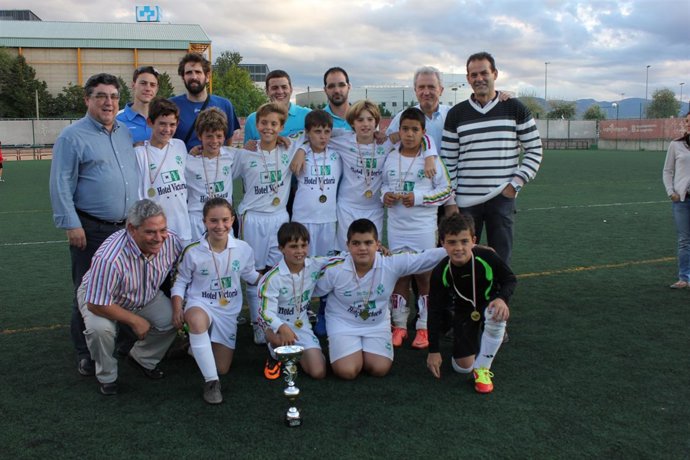 Entrega de trofeos del XXIV Torneo alevín 'San José de Calasanz'