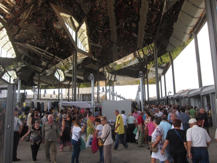 El nuevo edificio de los Encants de Barcelona en su estreno