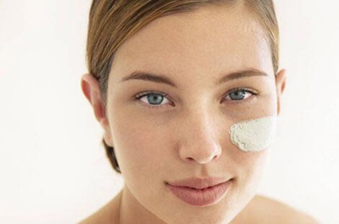 No desmaquillarse provoca el envejecimiento de la piel