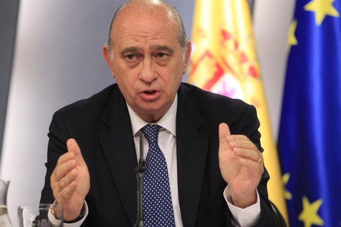 Jorge Fernández Díaz (Interior) en el Consejo de Ministros