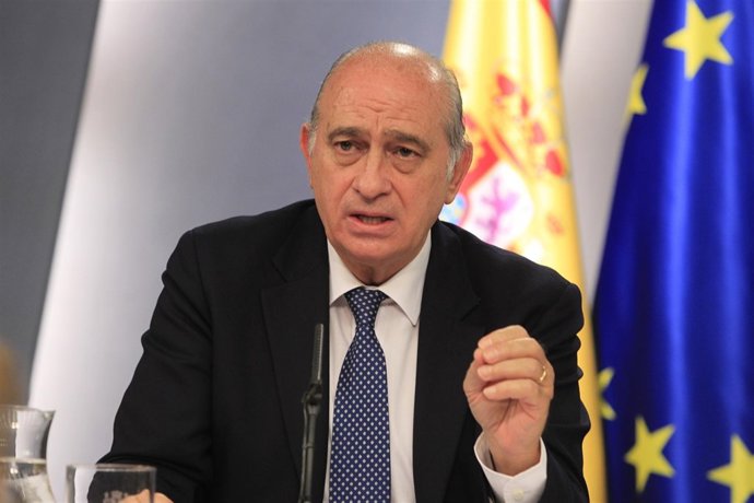 Jorge Fernández Díaz (Interior) en el Consejo de Ministros