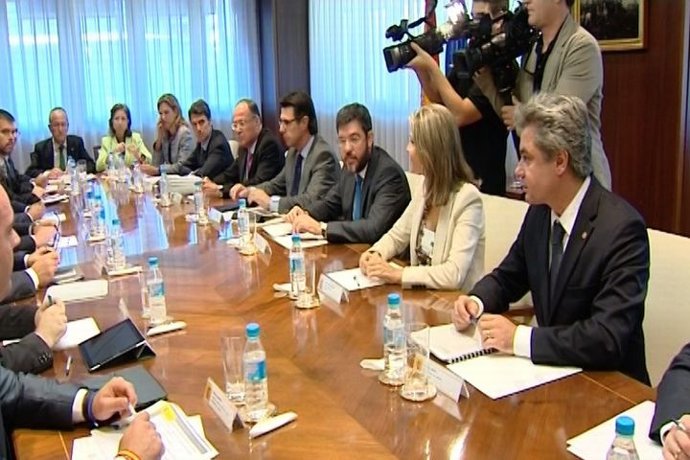 Soria mantiene cese de Castor para garantizar seguridad