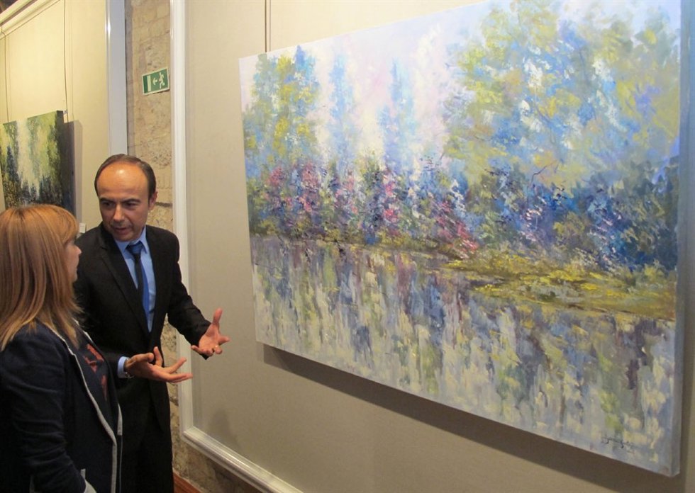 Inauguración en la Diputación de Jaén de la muestra de José Domínguez