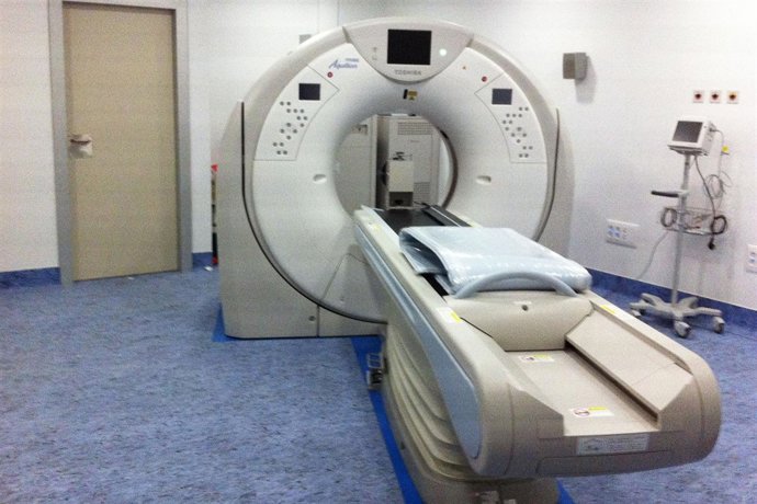 El Hospital Sierrallana pone en funcionamiento un nuevo TAC de alta tecnolog