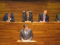 Fernández dice que Asturias está bien encaminada y que seguirá empeñado en el entendimiento con sus socios