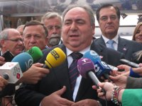 Tirado pide que la colaboración en FARCAMA se lleve a otros ámbitos