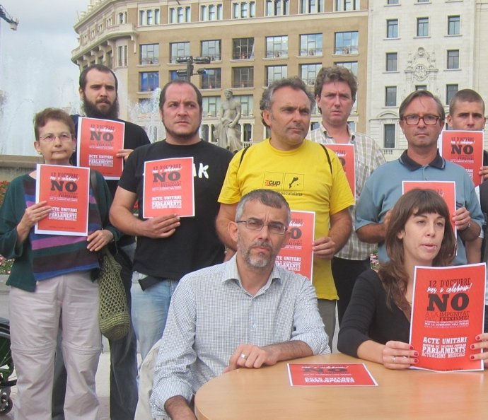 David Fernández, en la presentación de un acto contra el Día de la Hispanidad