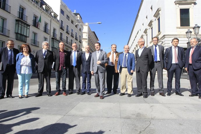 Reunión de los alcaldes por la reforma local