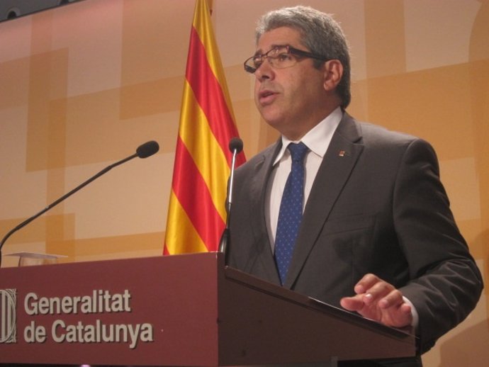 El conseller F.Homs, tras el Consell Executiu