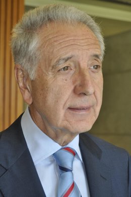 El consejero Modesto Lobón