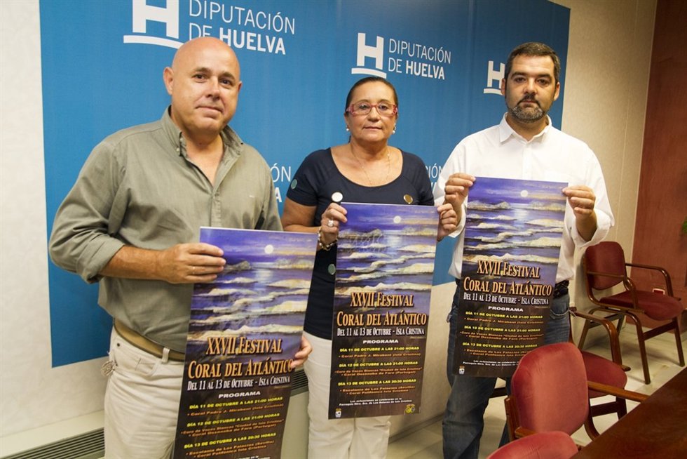Alcaldesa de Isla, María Luisa Faneca, presenta el festival Coral del Atlántico.