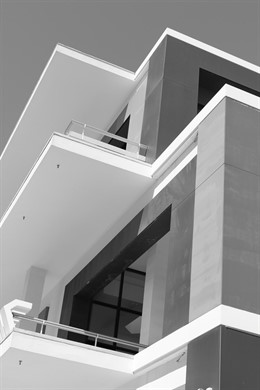 LorSanLop expone 'Márgenes' en el Espacio Molinos del Rio_Caballerizas