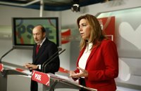 Susana Díaz analiza con Rubalcaba el contenido de la reunión que mantendrá este jueves con Rajoy