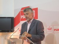 El PSOE destaca que tiene a su "lado" un "montón" de organizaciones civiles mientras que Monago está "solo"