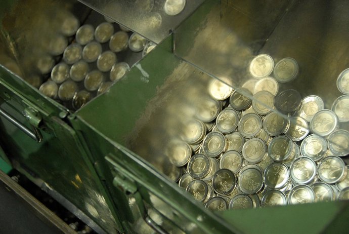 Fabricación De Monedas De Euros En La Fábrica Nacional De Moneda Y Timbre