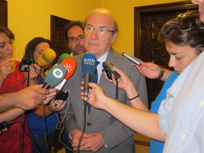 El alcalde de Huelva, Pedro Rodríguez. 