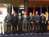 Rivero señala que Canarias tiene que "dar un nuevo salto" en materia de transportes hacia el continente africano