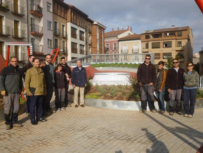 Nuevas claraboyas y ajardinamiento en la plaza Domingo Gascón de Teruel