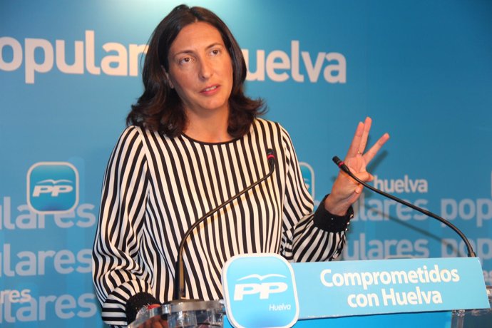 Loles López, parlamentaria del PP-A. 