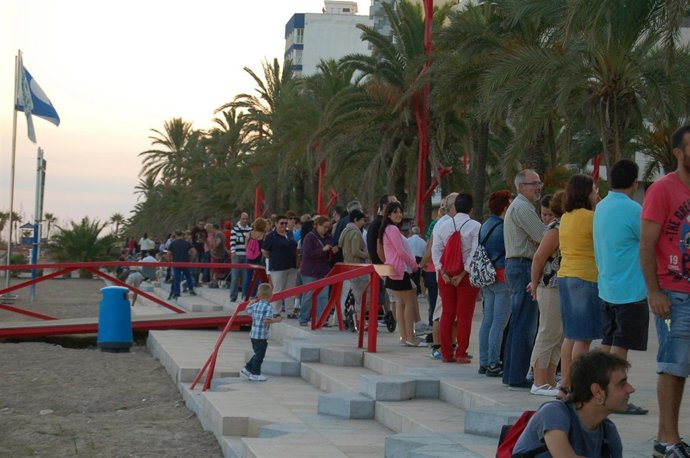 Muralla humana contra el proyecto Castor en Vinaròs