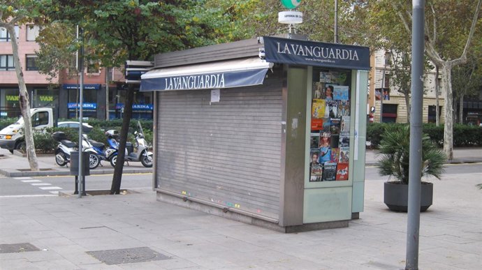 Quiosco huelga general Barcelona 14N 