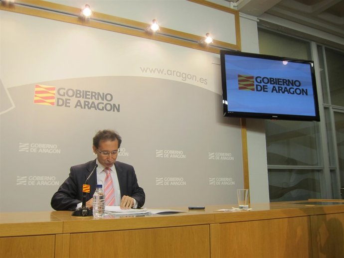 El consejero de Hacienda y Administración Pública, José Luis Saz.