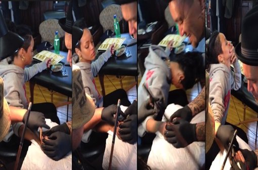 Rihanna se hace un tatuaje al estilo maorí
