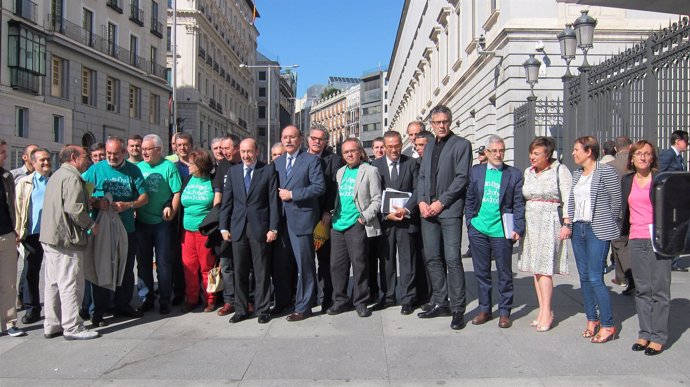 Plataforma Estatal por la Educación Pública y grupos de la oposición