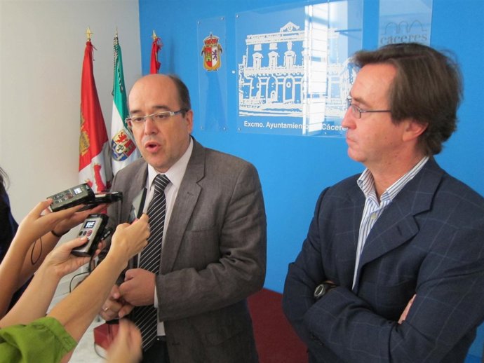 El Portavoz Municipal De Cáceres, Valentín Pacheco.