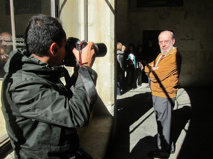Homenaje a Juan Antonio Pérez Millán