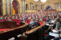 El Parlament pide de nuevo el cese de la delegada del Gobierno en Catalunya