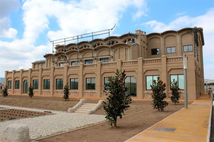 Nueva sede de Endesa en la Catalunya Central. Antigua La Catalana