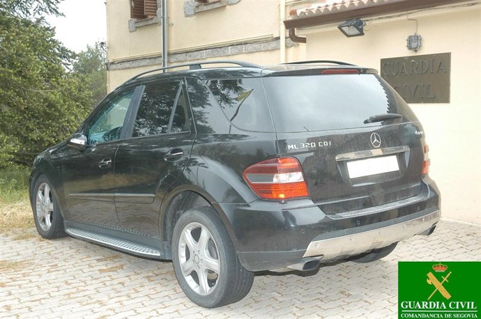 Vehículo recuperado por la Guardia Civil.