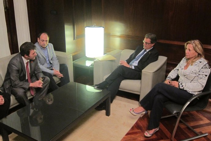 J.Domingo, M.Parra, el pte.A.Mas y vpta.J.Ortega.