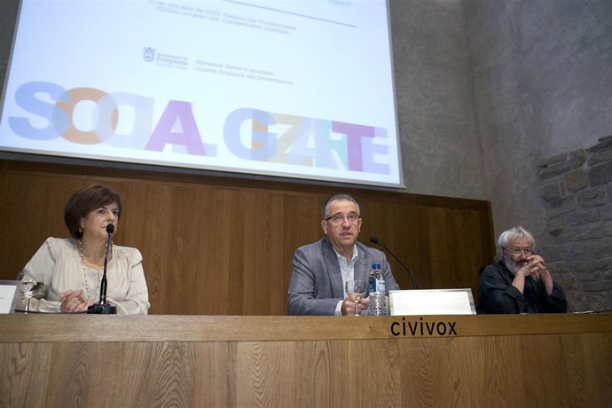 Jornada de trabajo social organizada por el Ayuntamiento de Pamplona