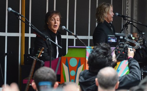 Paul McCartney en Times Square 