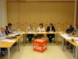 Armengol y dos diputados y senadores del PSIB