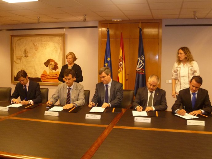Guadalajara firma un protocolo con el CSD